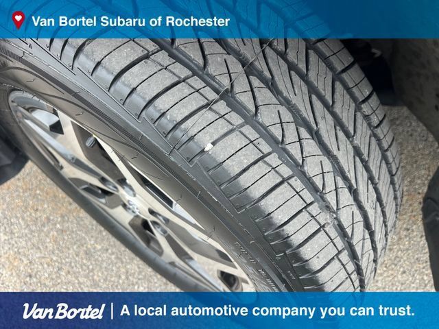 Used 2019 Subaru Forester Premium w/ All-Weather Package AWD/4WD image 10