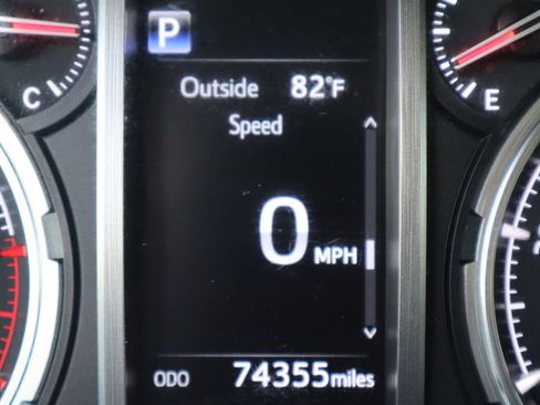 Used 2022 Toyota 4Runner TRD Off-Road Premium w/ Moonroof Package image 46