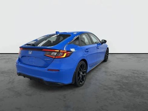 Used 2024 Honda Civic Sport image 3