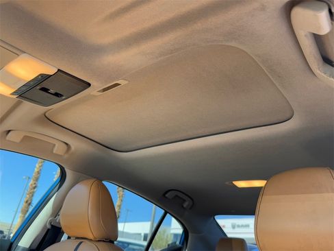 Used 2020 Nissan Sentra SV w/ SV Premium Package image 13