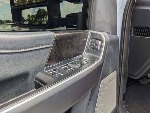 Used 2025 Ford F350 Lariat AWD/4WD image 20