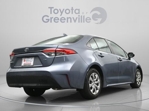 Used 2024 Toyota Corolla LE image 11