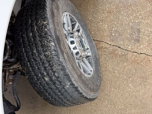 Used 2019 Ford F250 Lariat w/ Lariat Value Package image 25