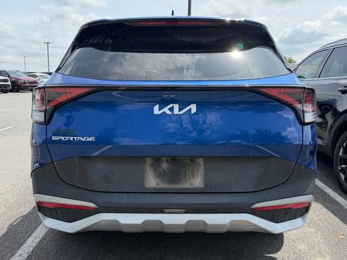 Used 2023 Kia Sportage EX FWD image 6