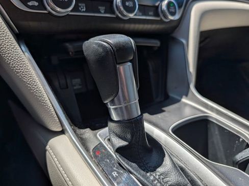Used 2019 Honda Accord EX-L image 19
