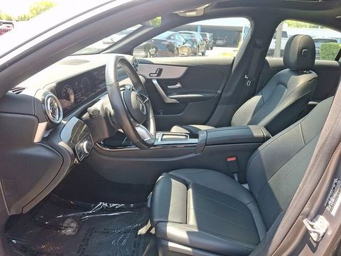 Used 2025 Mercedes-Benz CLA 250 image 15