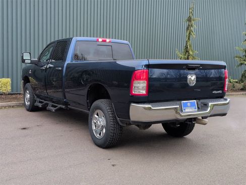 Used 2024 RAM 2500 Tradesman w/ Chrome Appearance Group image 4