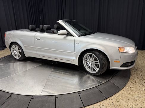 Used 2009 Audi A4 2.0T AWD/4WD image 7