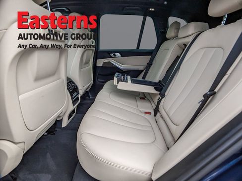Used 2022 BMW X5 xDrive40i AWD/4WD image 22