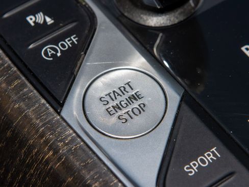 Used 2020 BMW 330i Sedan image 30