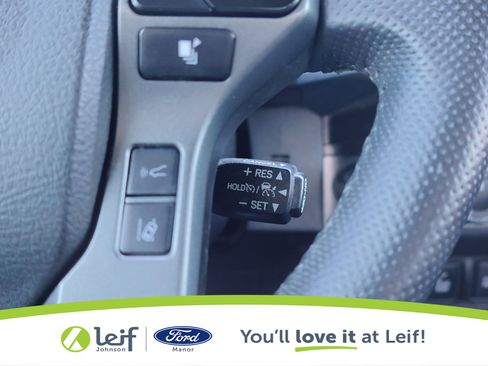 Used 2023 Toyota Tacoma TRD Off-Road image 19