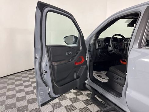 Certified 2025 Nissan Frontier Pro-X w/ Pro Convenience Package RWD image 17