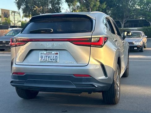 Used 2024 Lexus NX 250 FWD image 3