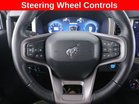 Used 2025 Ford Bronco Outer Banks AWD/4WD image 21
