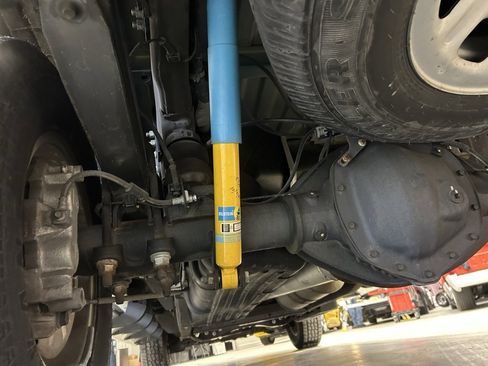 Used 2015 Chevrolet Silverado 3500 LT w/ LT Convenience Package image 54