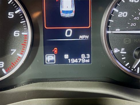 Used 2024 Subaru Ascent Premium w/ Convenience Package image 11