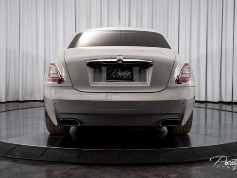 Used 2021 Rolls-Royce Ghost image 10