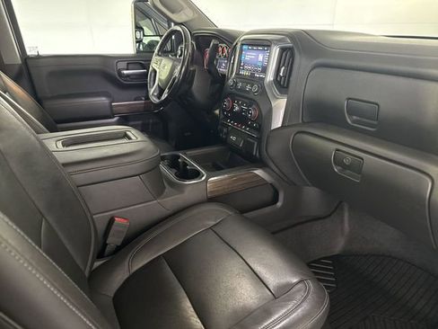 Used 2020 Chevrolet Silverado 1500 LT Trail Boss AWD/4WD image 27