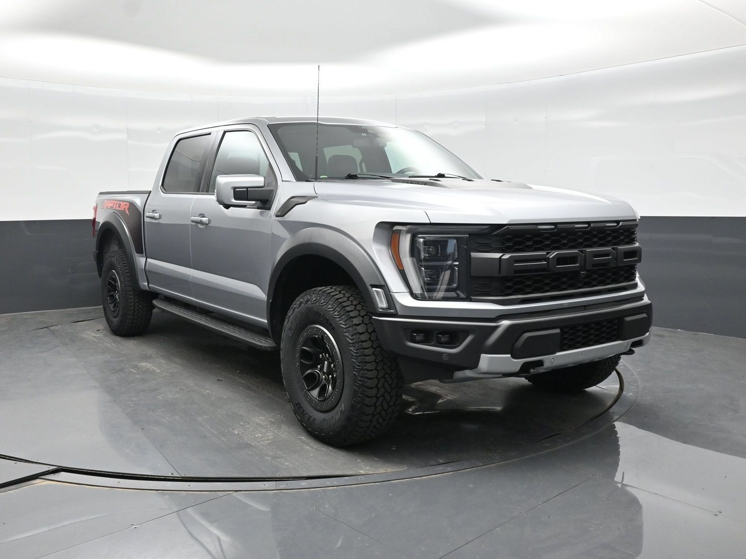 Certified 2021 Ford F150 Raptor w/ Equipment Group 801A High AWD/4WD image 18
