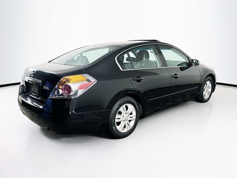 Used 2011 Nissan Altima 2.5 SL w/ 2.5SL Pkg FWD image 9