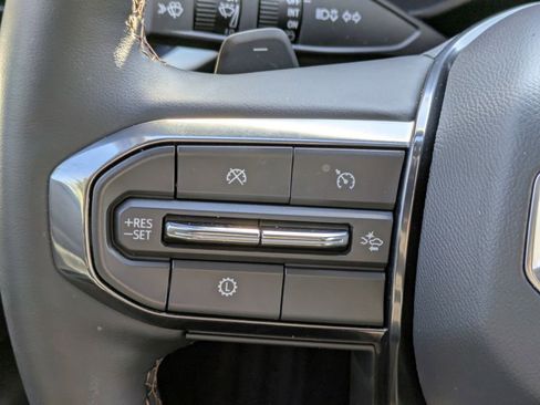 New 2025 GMC Acadia AT4 image 17