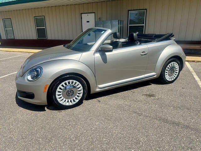 Used 2013 Volkswagen Beetle 2.5 FWD image 7