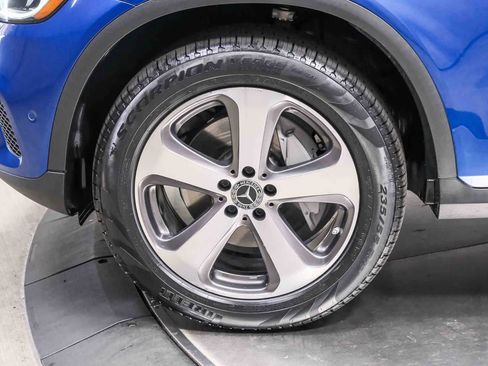 Certified 2023 Mercedes-Benz GLC 300 4MATIC Coupe image 10