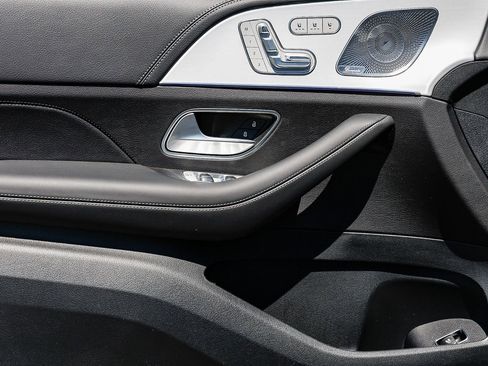 New 2025 Mercedes-Benz GLE 53 AMG 4MATIC Coupe image 21