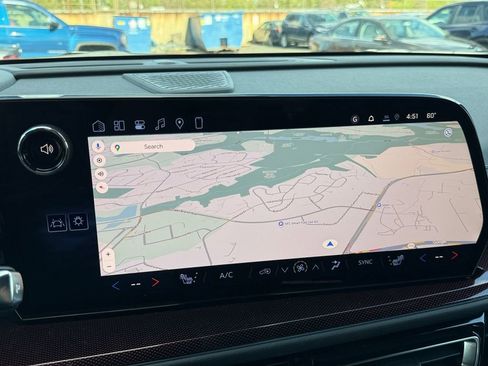 New 2026 Chevrolet Traverse Z71 w/ Enhanced Driving Package AWD/4WD image 16