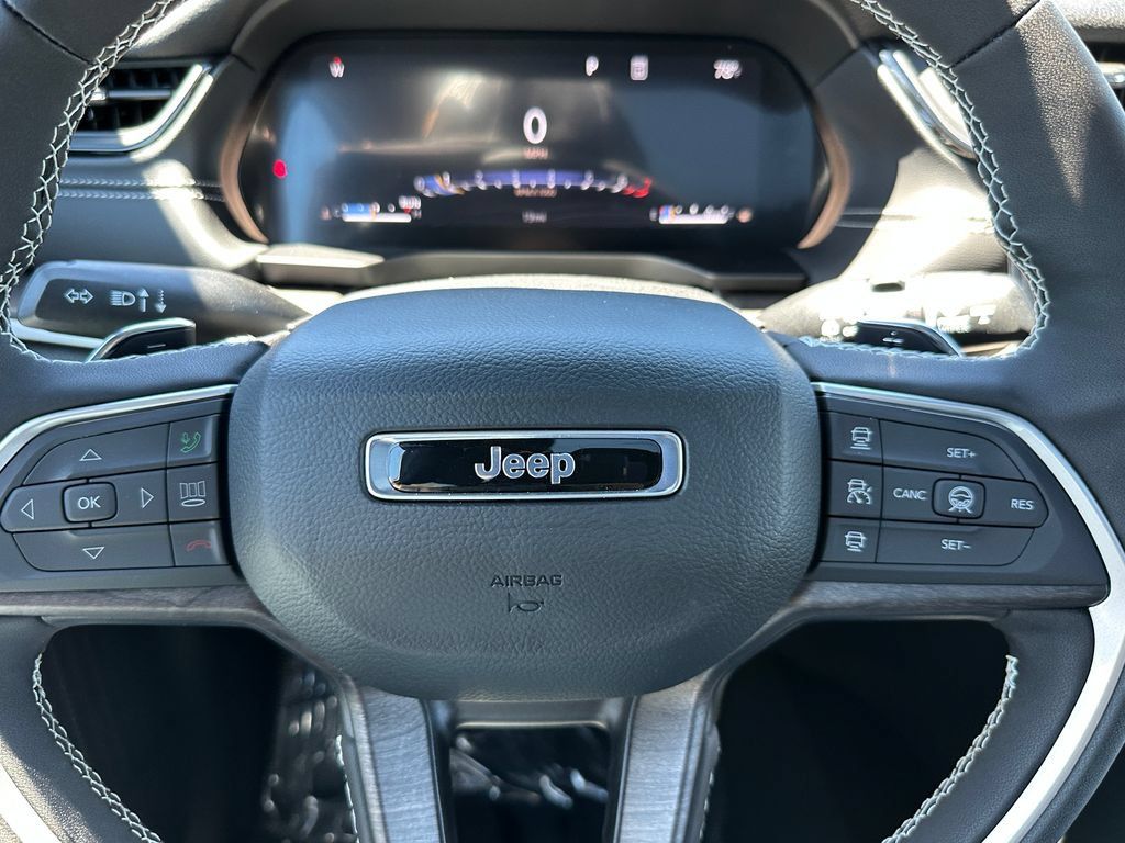 New 2026 Jeep Grand Cherokee L Limited w/ Limited Altitude Package RWD image 24