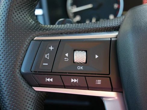 Used 2025 Mitsubishi Outlander SE AWD/4WD image 18