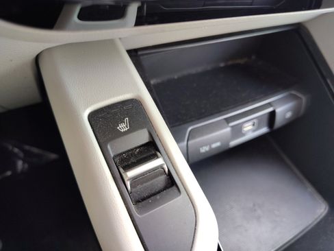 Used 2020 Kia Telluride S AWD/4WD image 25