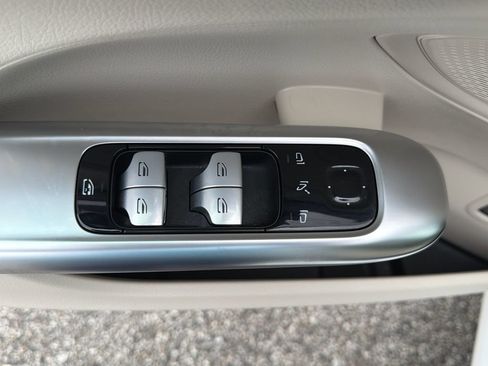 Certified 2024 Mercedes-Benz C 300 Sedan image 27