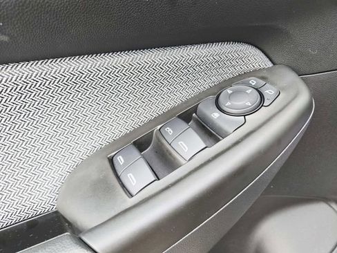 Used 2026 Chevrolet TrailBlazer LT w/ Driver Confidence Package FWD image 27