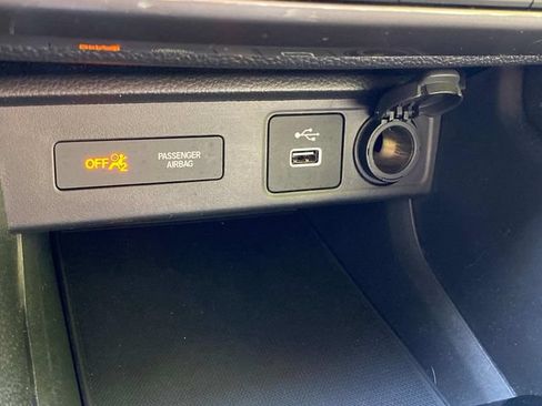 Used 2024 Acura Integra FWD image 26