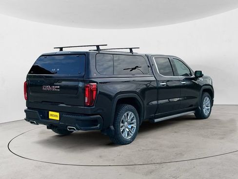 Used 2023 GMC Sierra 1500 Denali w/ Technology Package AWD/4WD image 5