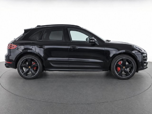 Used 2018 Porsche Macan Turbo AWD/4WD image 7