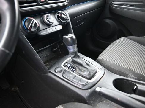 Used 2020 Hyundai Kona SEL FWD image 25