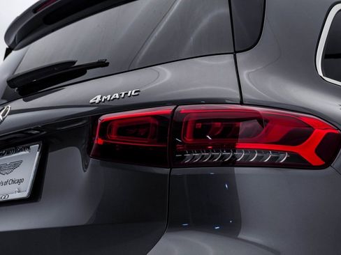 Used 2020 Mercedes-Benz GLB 250 4MATIC image 13