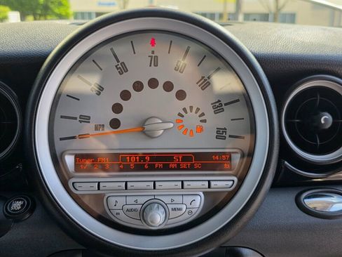 Used 2008 MINI Cooper Hardtop w/ Premium Pkg FWD image 37