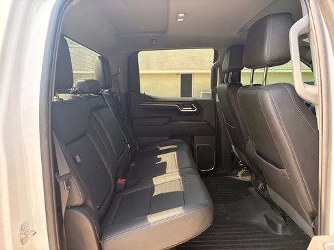 Used 2022 GMC Sierra 1500 SLT w/ Max Trailering Package AWD/4WD image 23