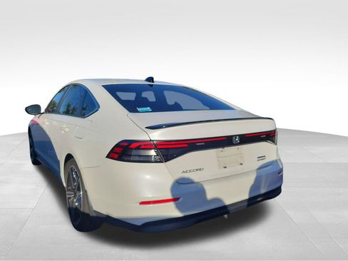 Used 2023 Honda Accord Sport image 14