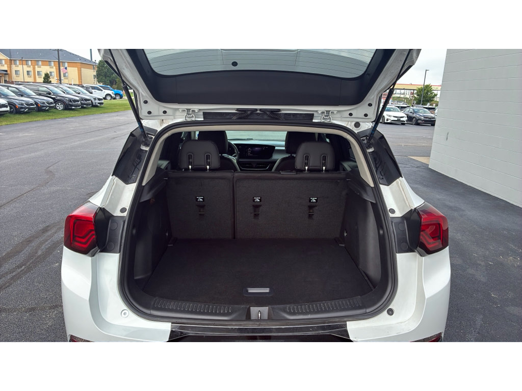 Used 2024 Buick Encore GX Sport Touring FWD image 9