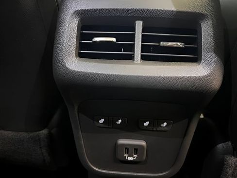 Certified 2022 Chevrolet Equinox Premier FWD image 14
