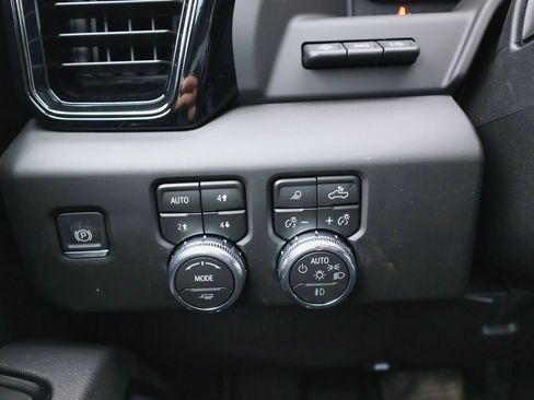 New 2026 GMC Sierra 2500 AT4 w/ AT4 Premium Plus Package image 26