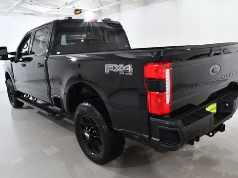 New 2026 Ford F350 Lariat w/ Black Appearance Package image 15