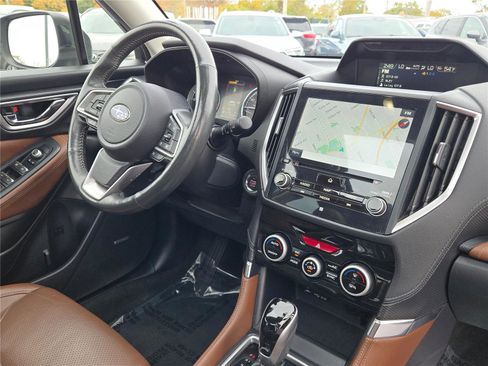 Used 2021 Subaru Forester Touring image 8