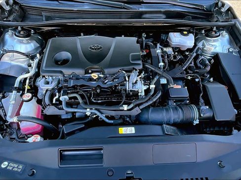 Certified 2019 Toyota Camry SE image 31