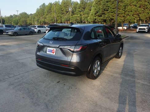 Used 2024 Honda HR-V LX image 19