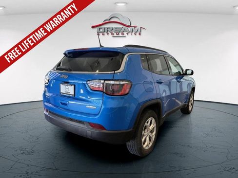 Used 2024 Jeep Compass Latitude AWD/4WD image 18